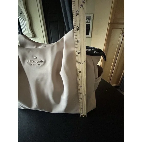 Large Kate Spade Diaper Bag Tan/pink Nylon Easy Wipe Down Shoulder Strap Clean - Picture 14 of 15